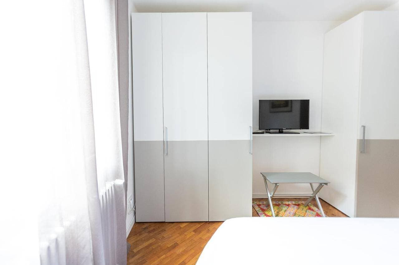 Foto 10 von 34: Two-Bedroom Apartment