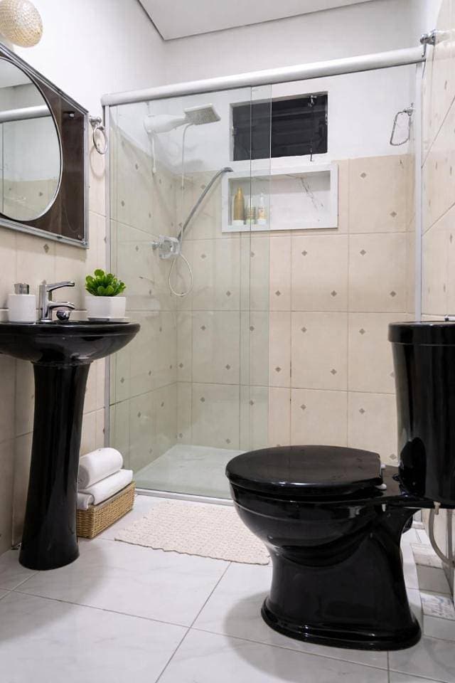 Foto 5 von 5: Double Room with Private Bathroom