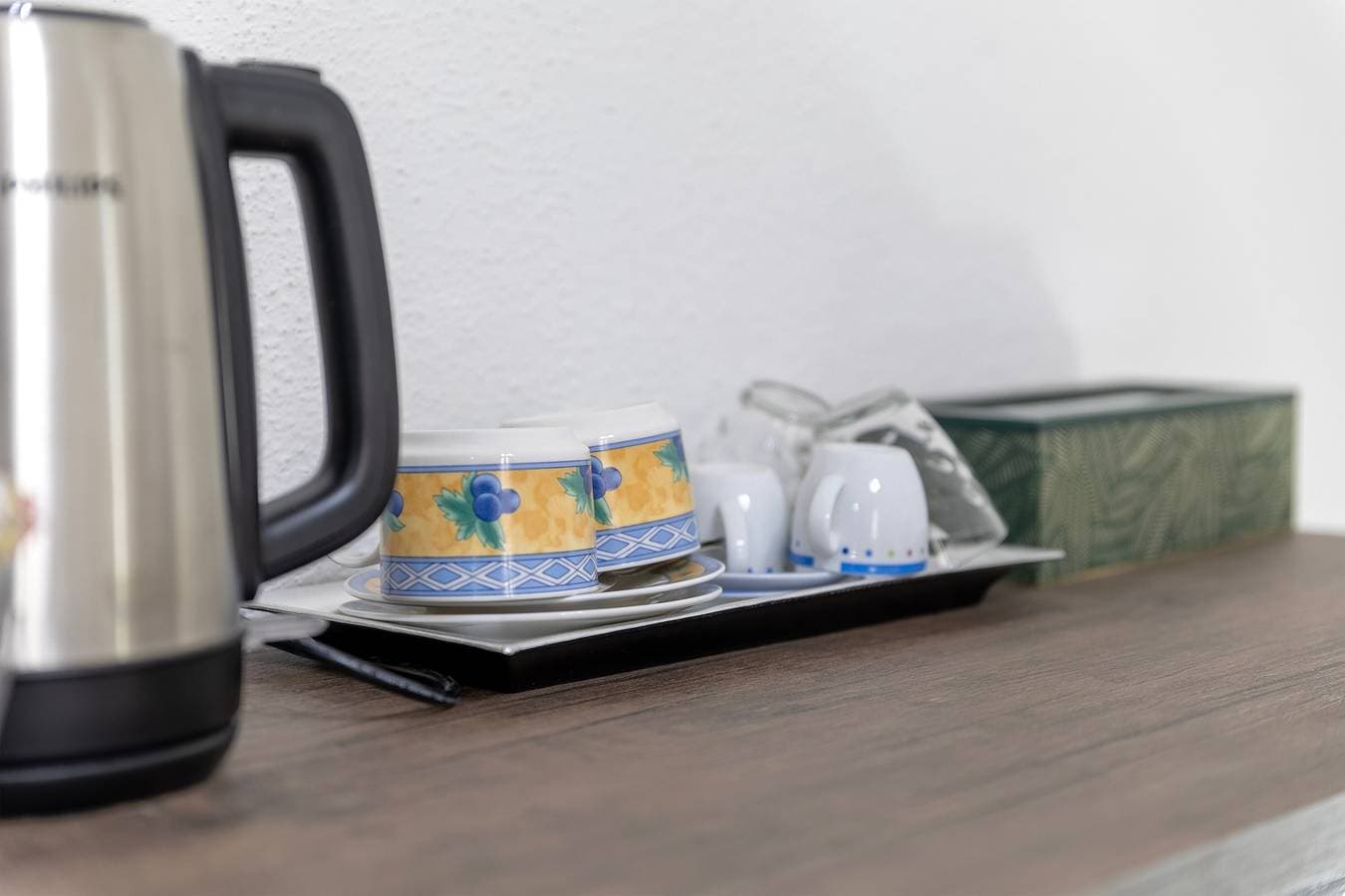 Foto 11 von 24: Zimmer 'Nausicaa's' mit Balkon, WLAN und Klimaanlage