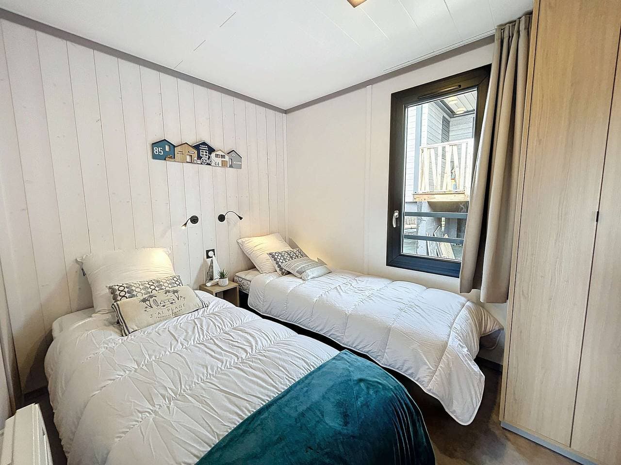 Foto 13 von 34: Gemütliches Ferienhaus mit beheiztem Pool, 4 Schlafplätze und privater Terrasse