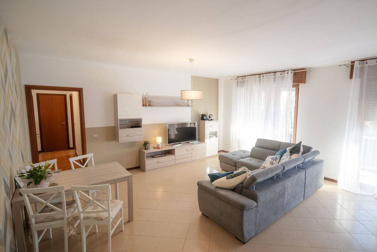 Foto 6 von 23: Ferienwohnung für 4 Personen mit Balkon/Terrasse