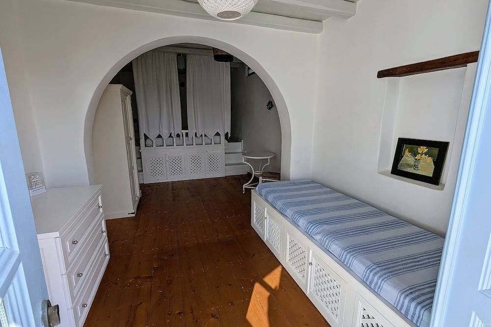 Foto 6 von 30: Property with 2 charming Patmos style family homes