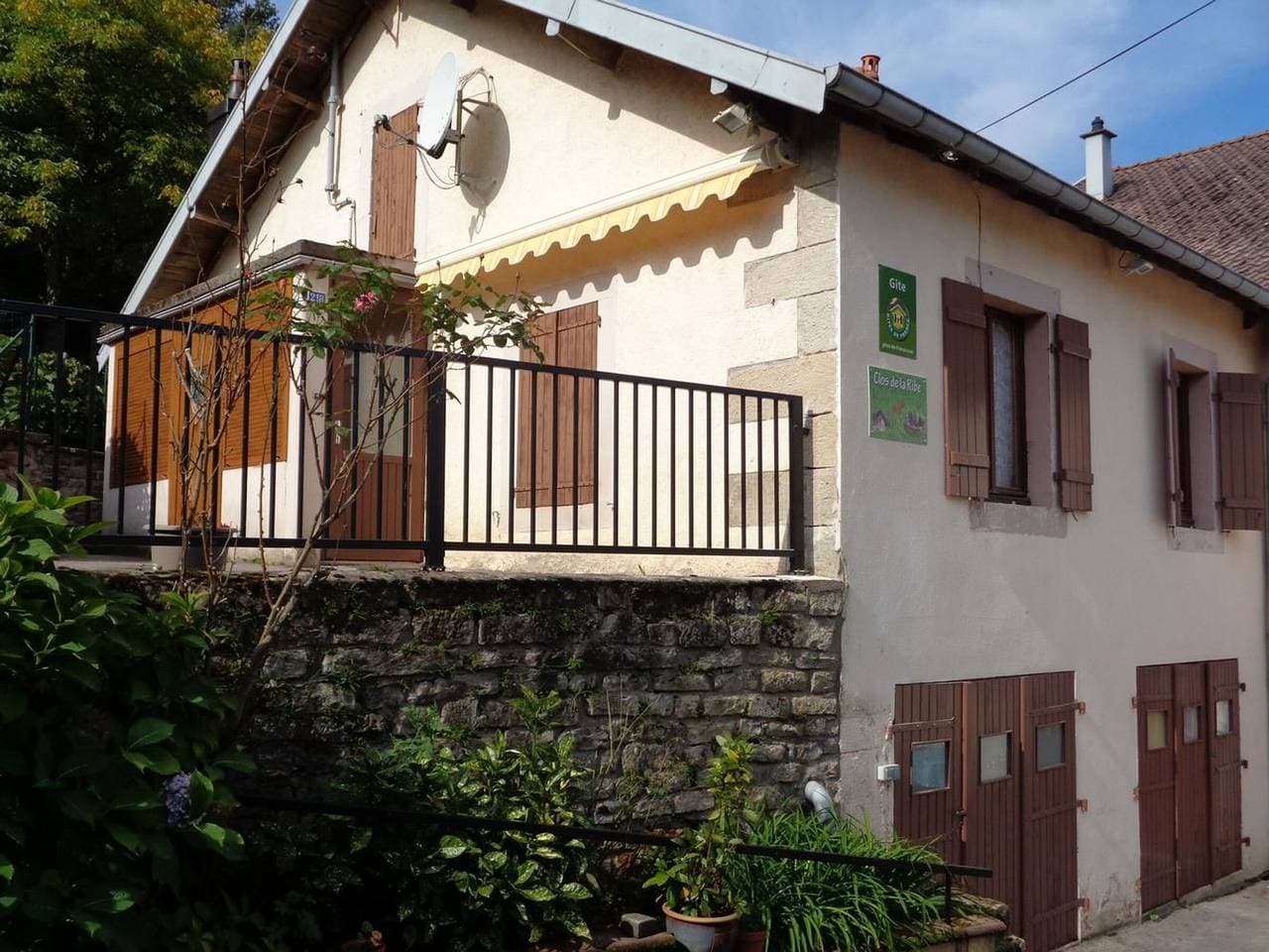Charmantes Haus in Fougerolles, ideal für Kurreisende 1