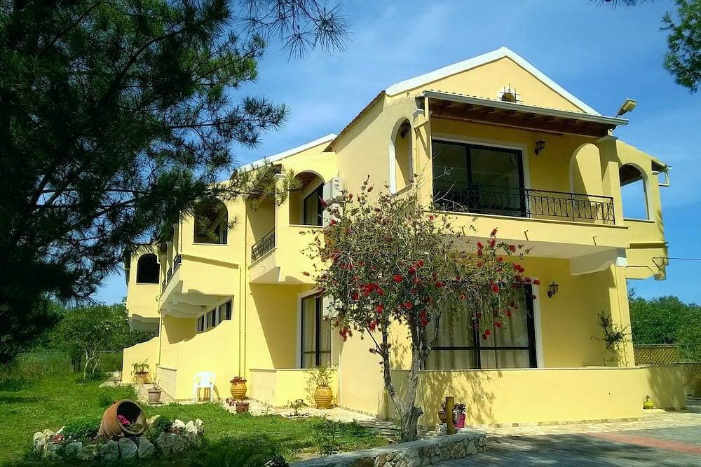 Schöne Studios in einem grünen und ruhigen Gegend nahe dem Strand auf der Insel Korfu 1