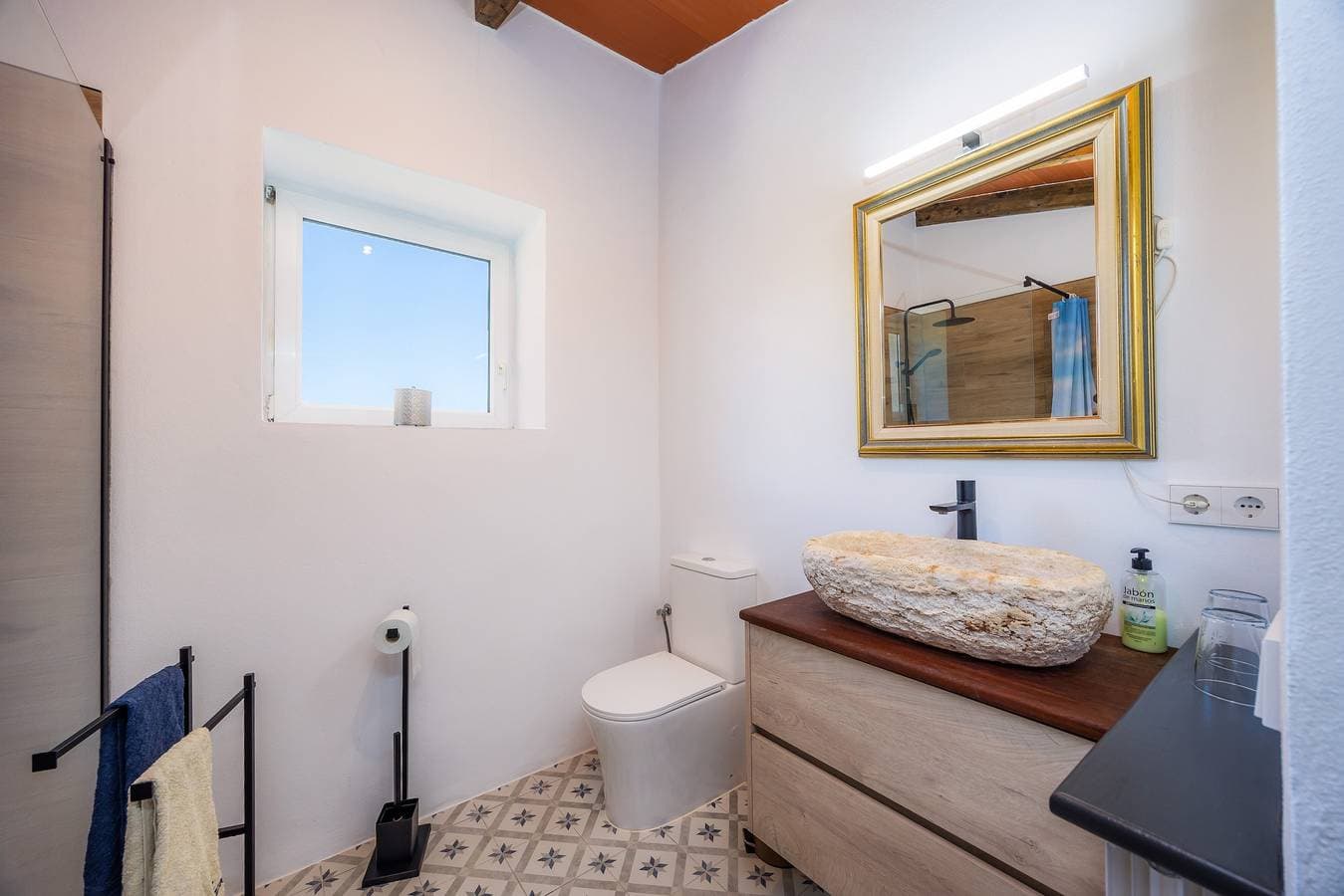 Foto 11 von 24: Ferienwohnung "Junior Suite Adults Only Mallorca" mit Bergblick, Gemeinschaftspool & Wi-Fi