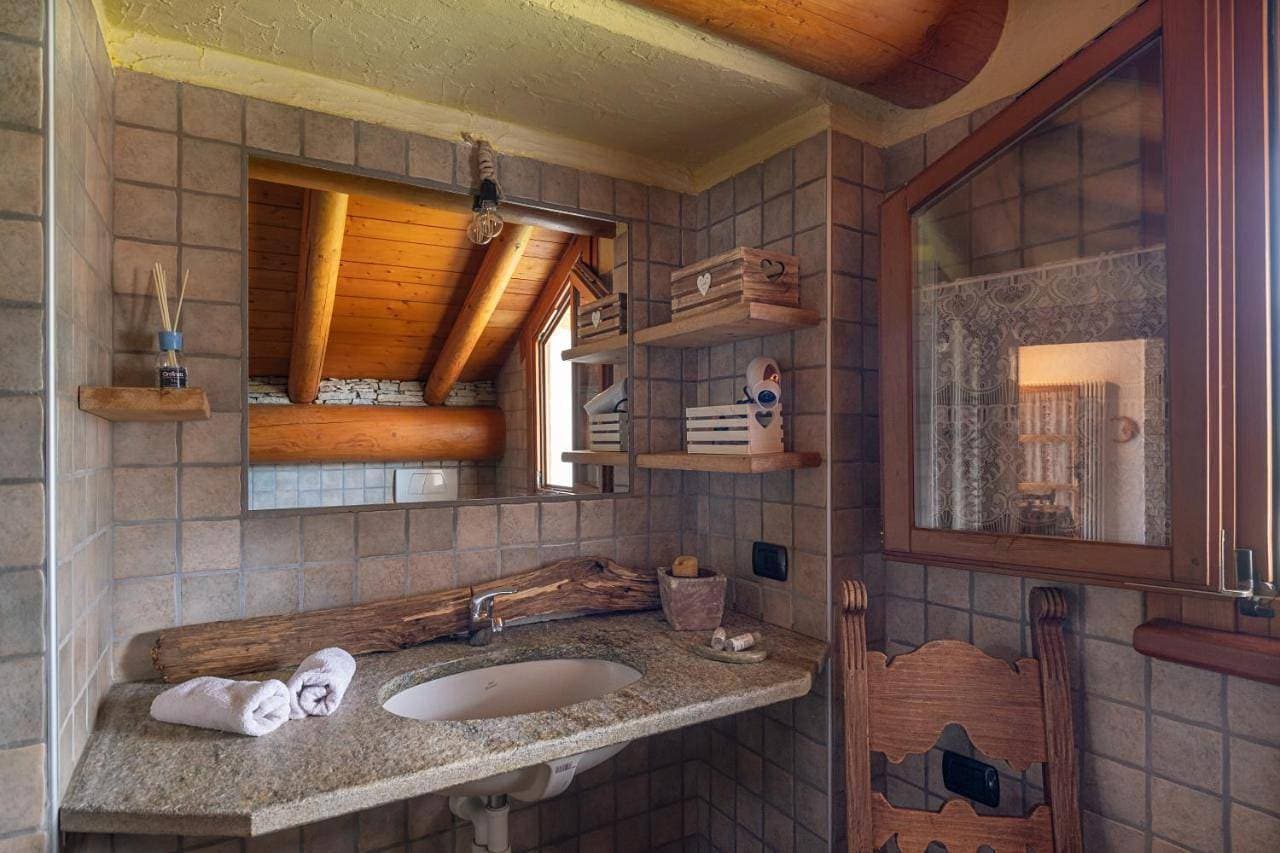 Foto 9 von 13: Double Room with Private Bathroom