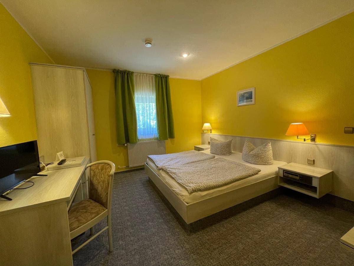 Foto 5 von 12: Small Double Room