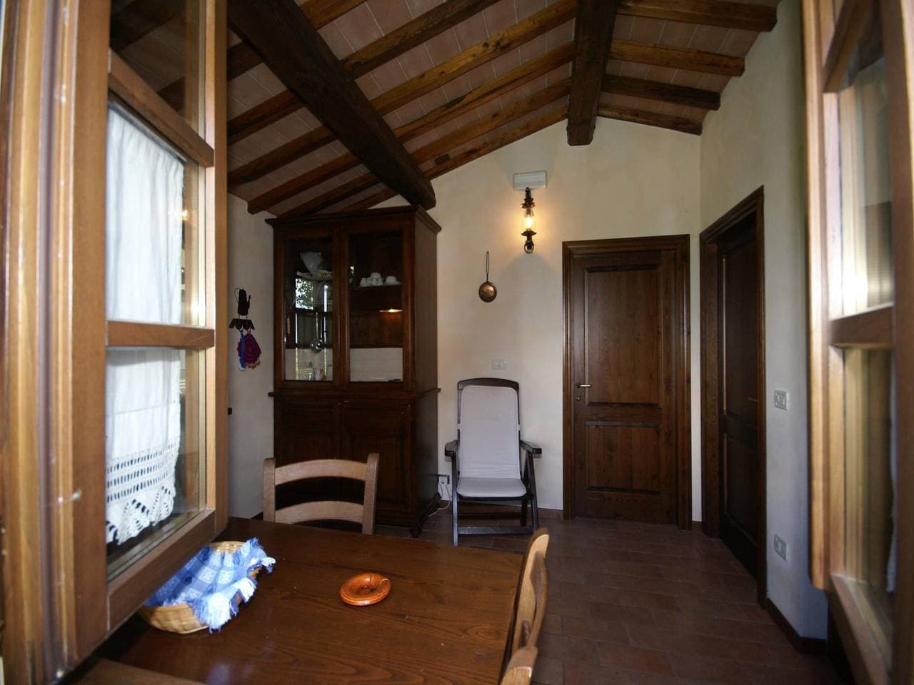 Foto 3 von 31: Wohnung in Montone mit Pool und Garten