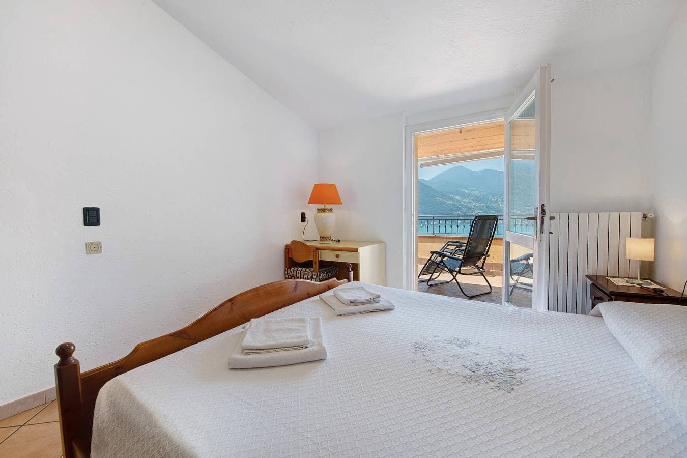 Foto 7 von 33: Ferienwohnung "Bella Isola" mit Seeblick, privater Terrasse und WLAN