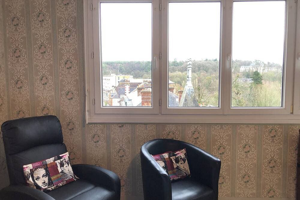 Foto 10 von 10: Studio 29m2 650m from the thermal baths very bright with elevator, private parking