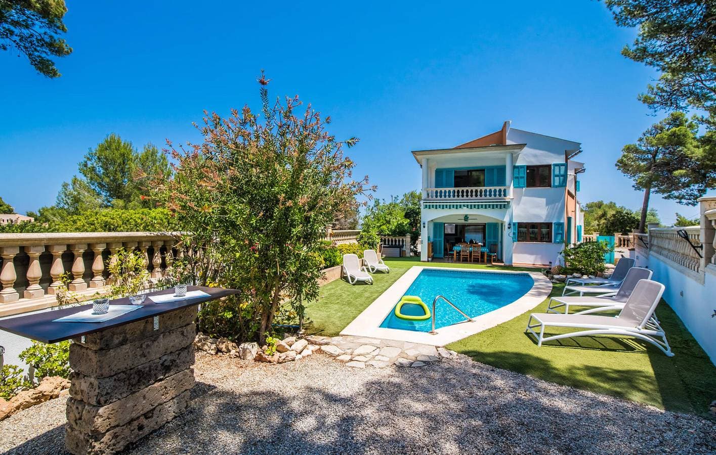 Apartment mit Meerblick, Pool, Küche und Grill 800 m vom Strand Cala de n'Aladern entfernt 1