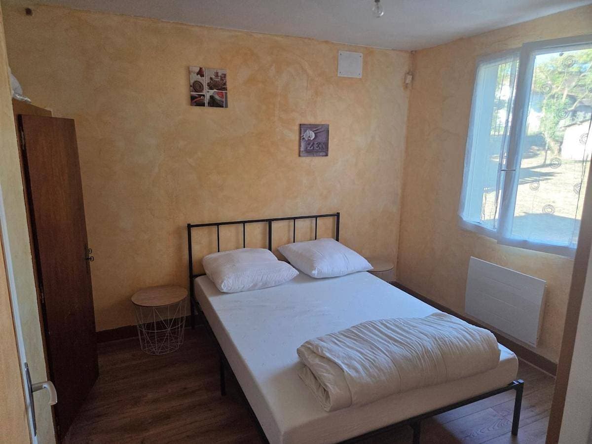 Foto 4 von 16: Two-Bedroom House