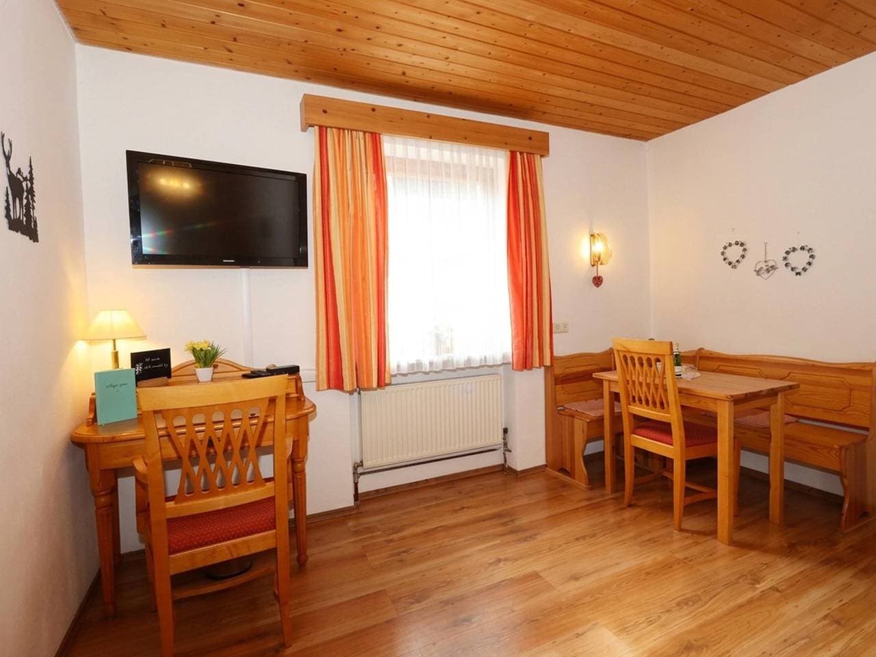 Foto 2 von 17: Schöne Wohnung in ruhiger Lage mit AktivPass