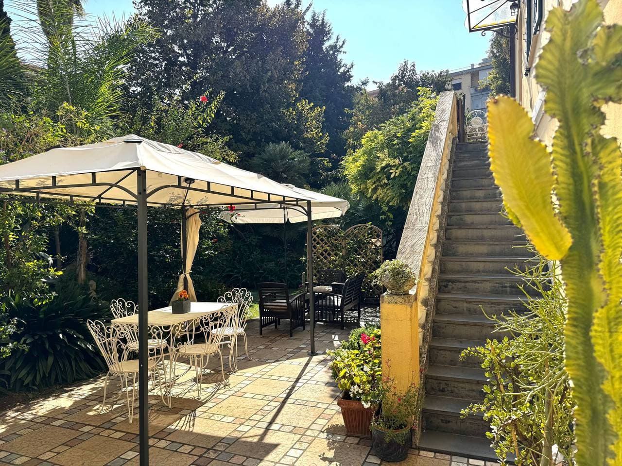 Foto 9 von 24: Historische Villa-Garten-Privatparkplatz-6 Gäste