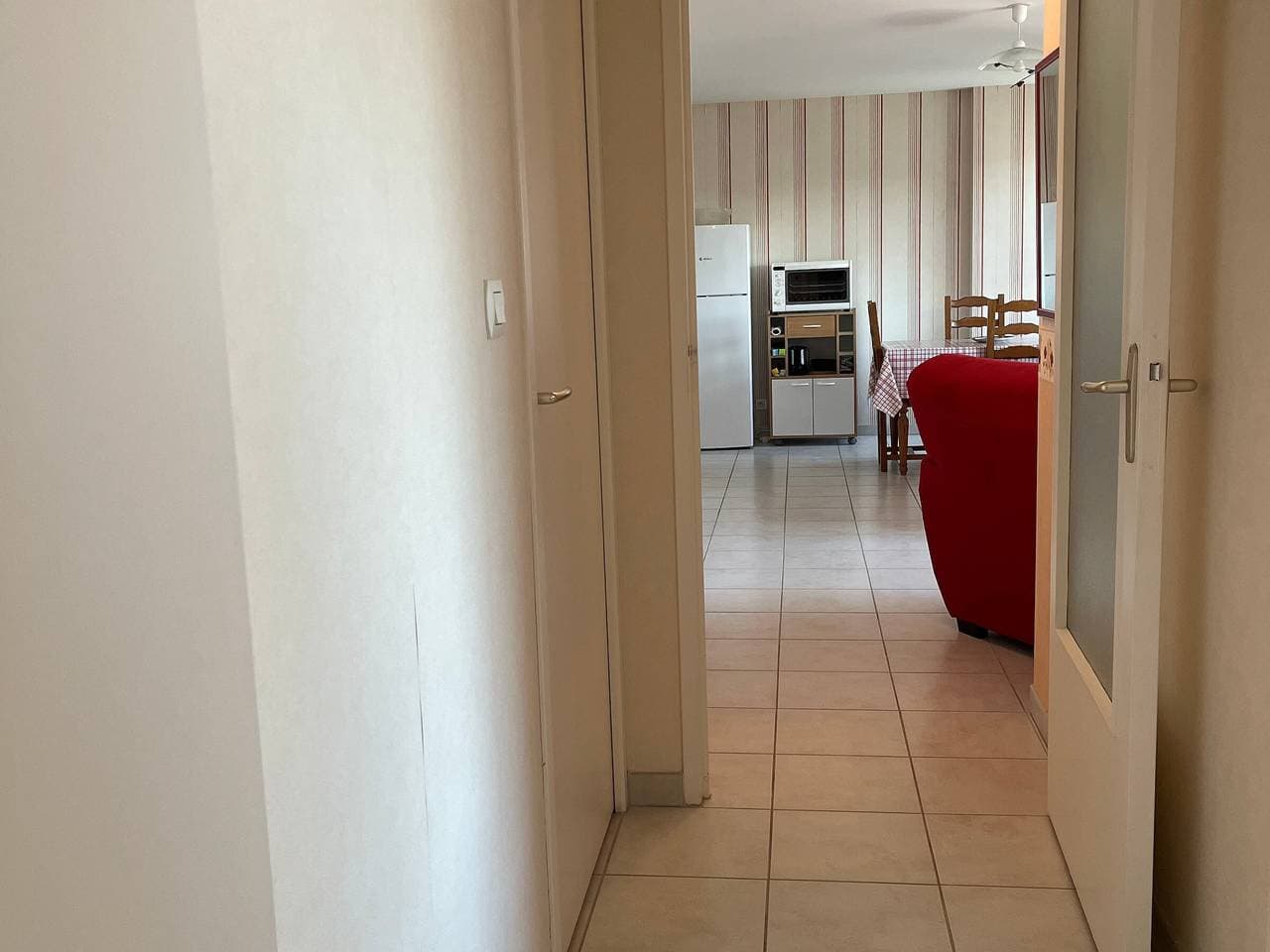 Foto 7 von 11: 2-Zimmer-Wohnung in Bahnhofsnähe mit Garage