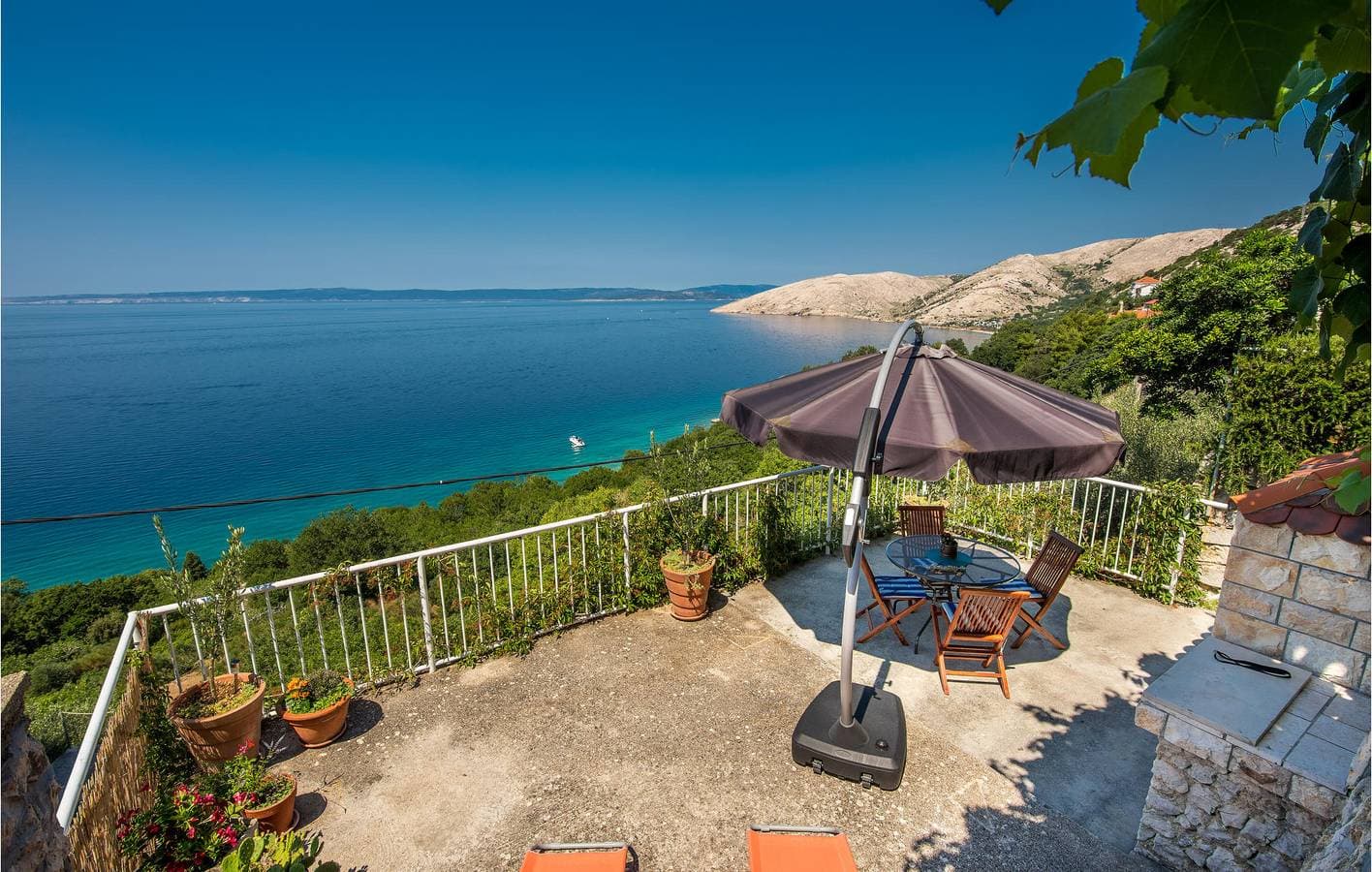 Gemütliche Ferienwohnung mit Meerblick, WLAN, Klimaanlage und Surfmöglichkeiten in der Nähe 1