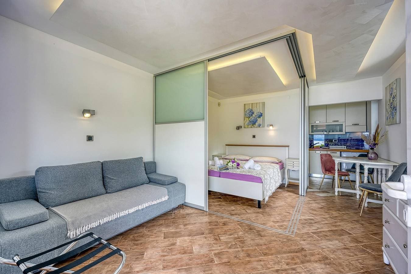 Foto 4 von 31: Debeli Rtič Studio 2 - Pool & Sea View
