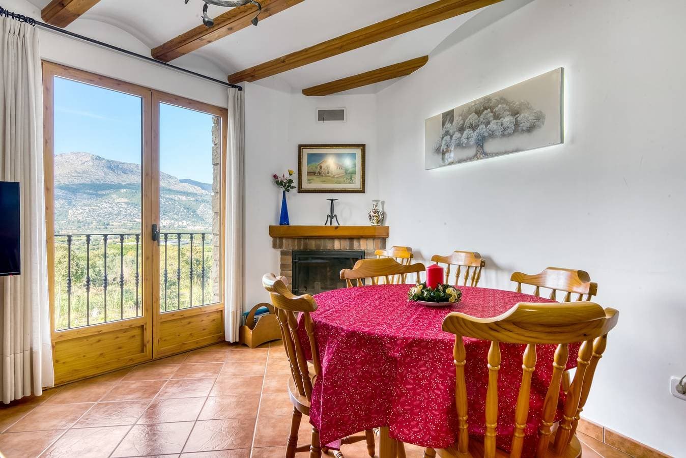 Foto 6 von 31: Ferienwohnung 'Segaria' mit Bergblick, Wi-Fi und Klimaanlage