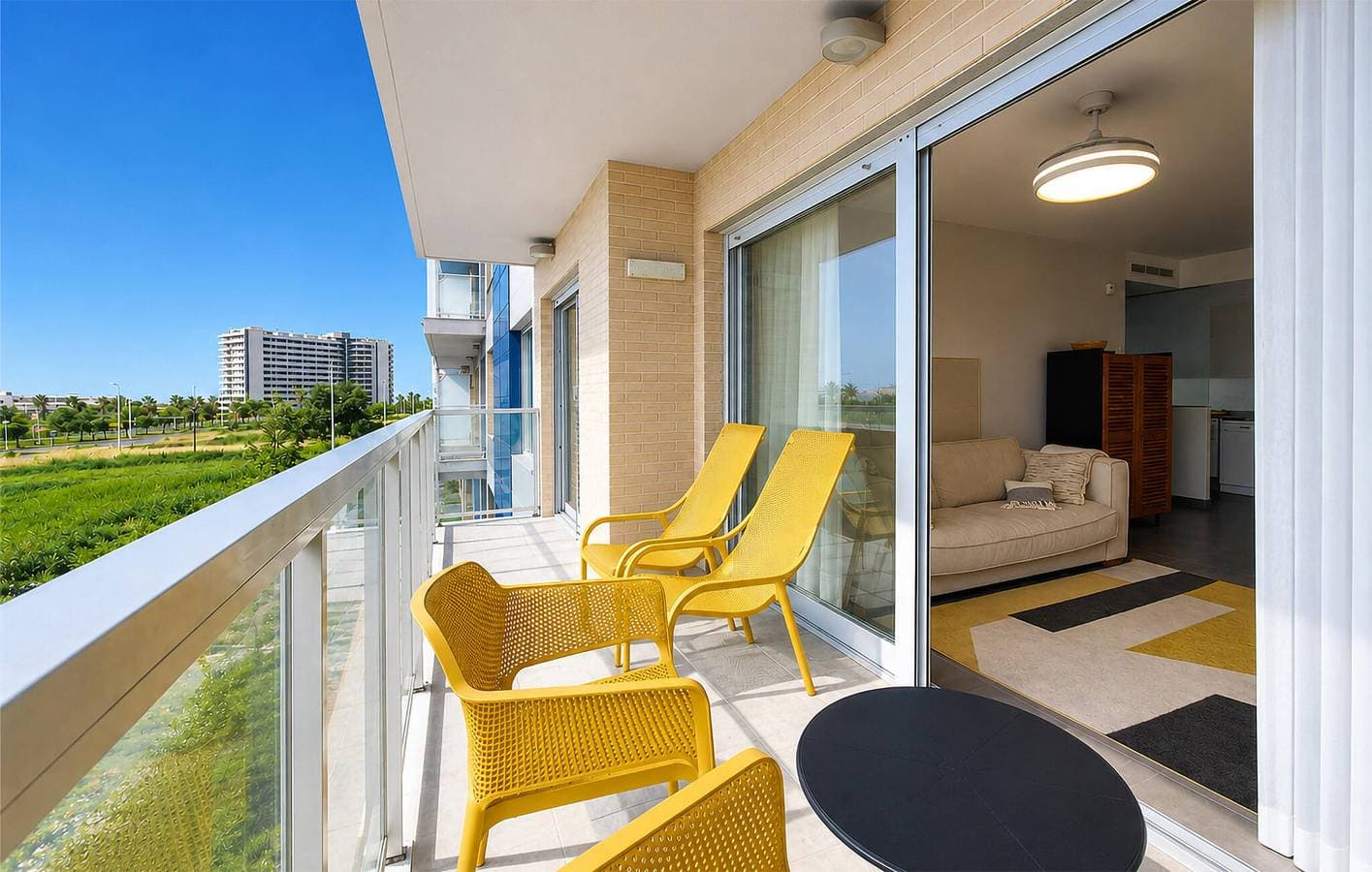 Foto 11 von 24: Gemütliche 2-Zimmer-Wohnung mit Pool, Terrasse und Strandzugang – Playa Masbó