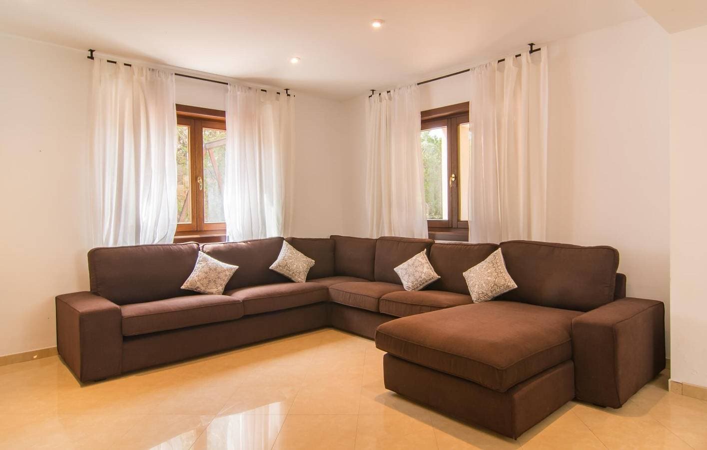 Foto 9 von 44: Apartment mit Meerblick, Terrasse, Pool und Grill, 2 km zum Strand