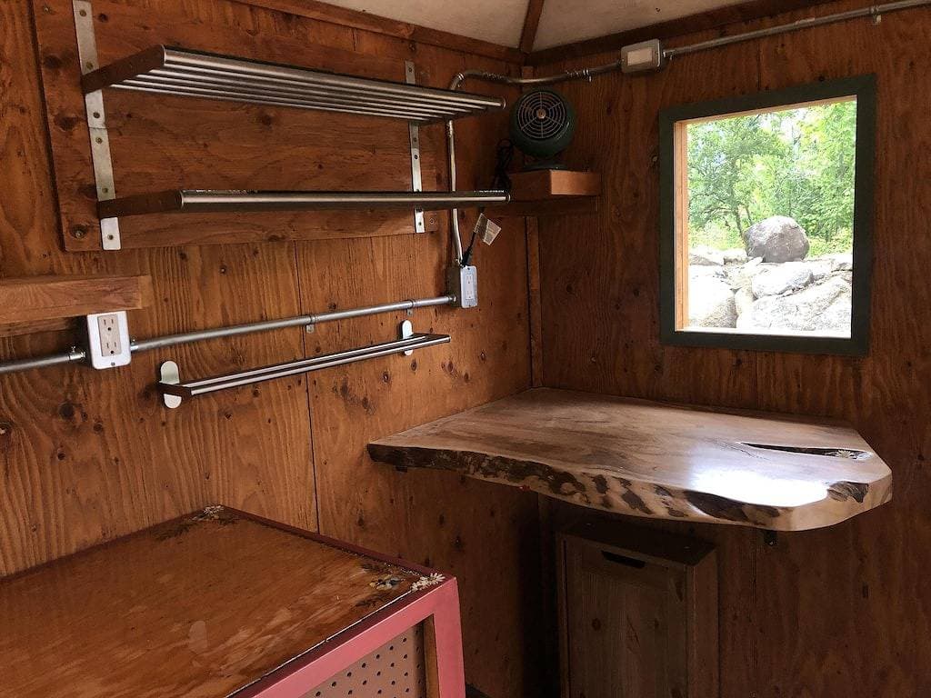 Foto 9 von 40: Discover Funky Bunky: Your Rustic Retreat 5 Min from Nelson