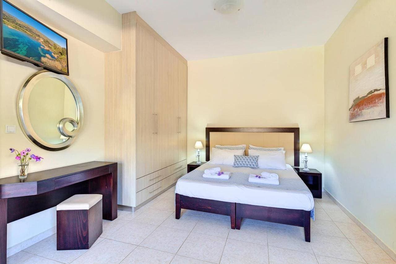 Foto 6 von 15: Studio with Sea View (2 Adults)