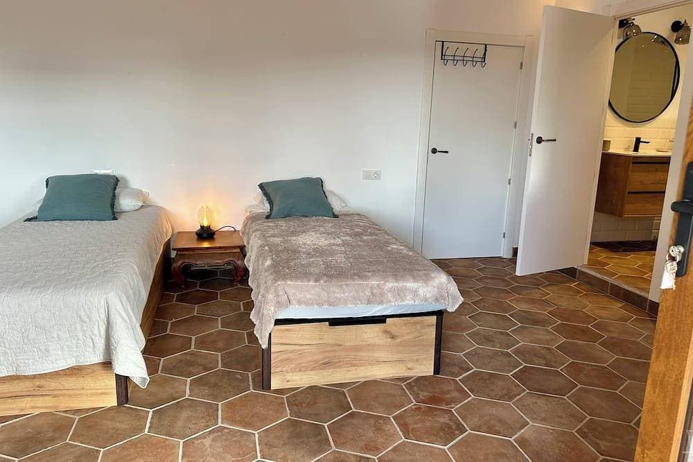 Foto 10 von 30: Cosy house with beautiful views to the forest. Pool, Pet-Friendly!