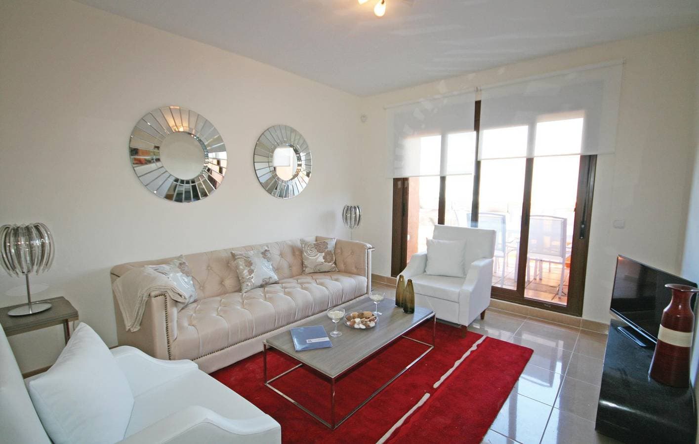 Foto 7 von 24: Apartment mit Meerblick, Pool und Parkplatz