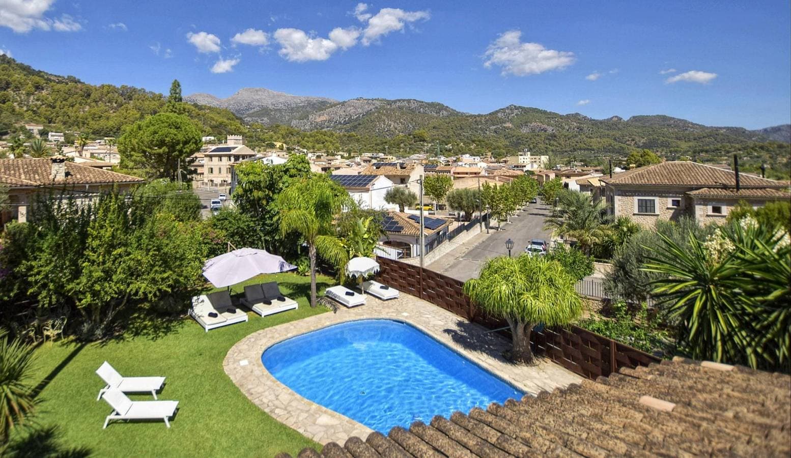 Foto 5 von 29: Villa 'Font' mit Bergblick, WLAN und Klimaanlage