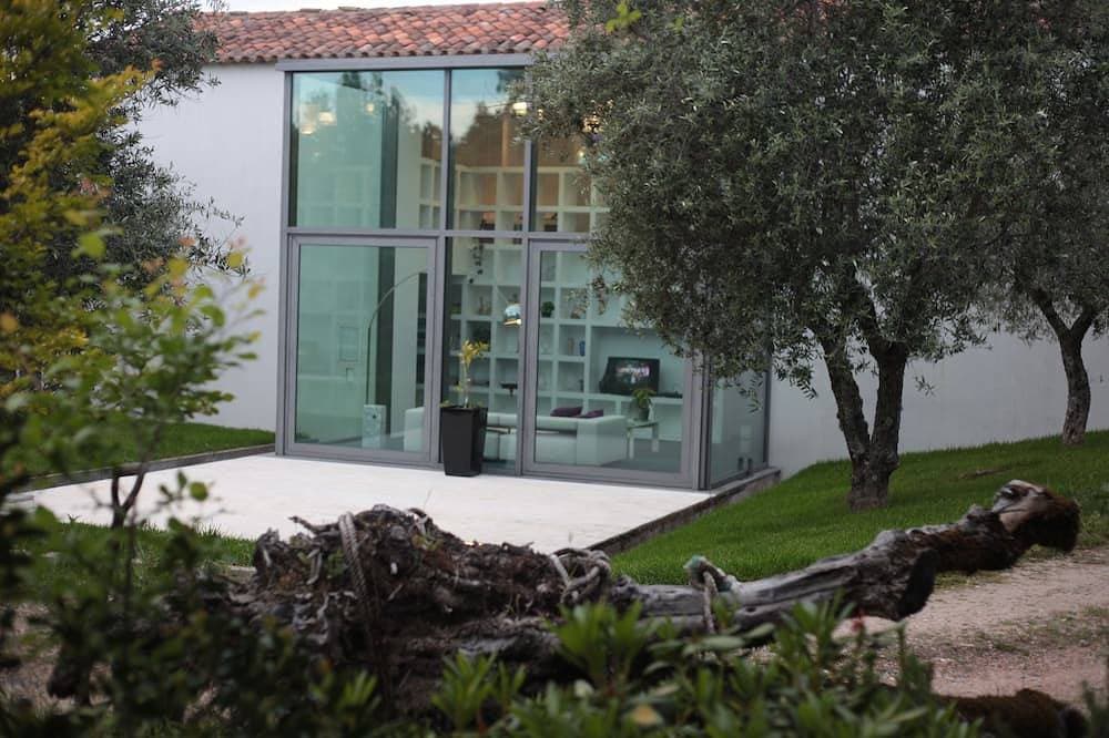 Foto 11 von 30: L'Orangerie- Villa mit privatem Pool und drei Schlafzimmer