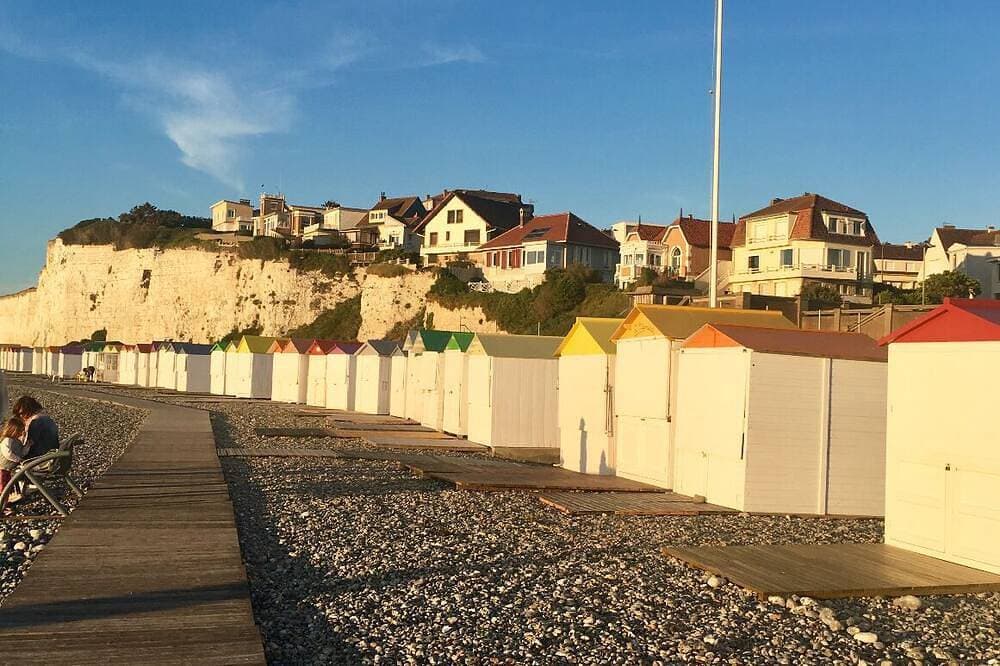 Charming house close to the beach and Mers les bains 1