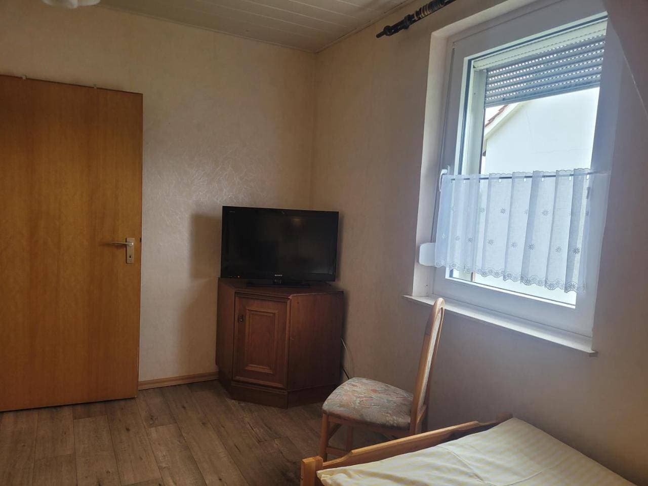 Foto 10 von 27: Two-Bedroom Apartment