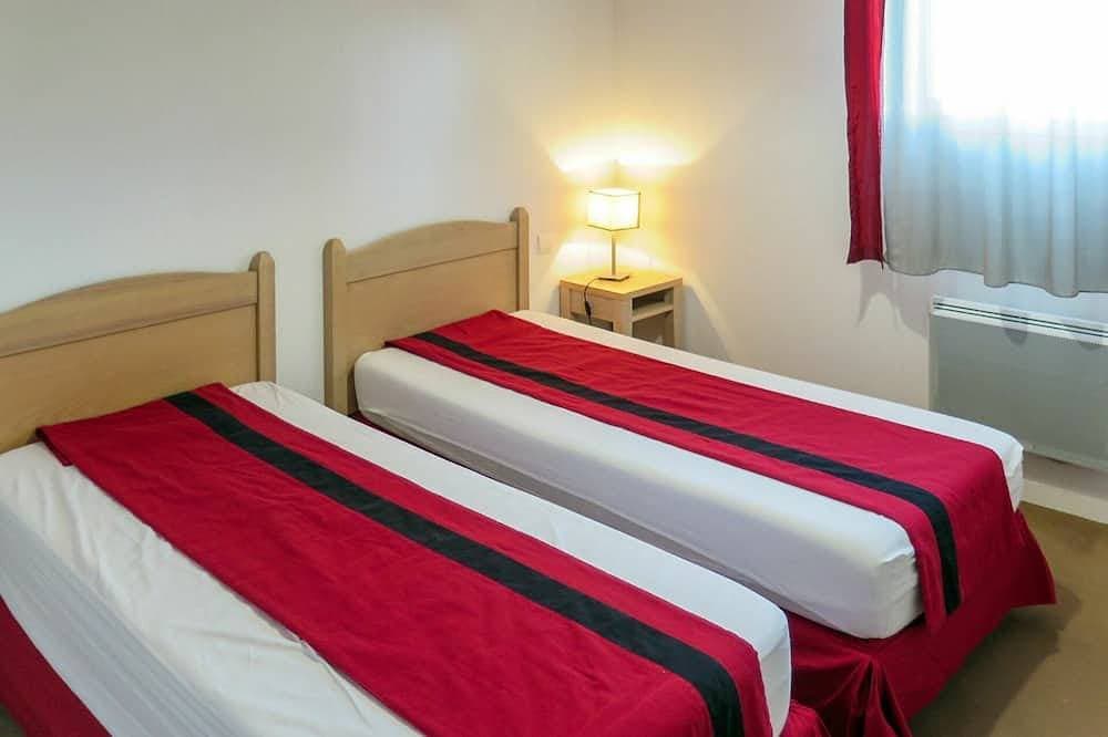 Foto 2 von 18: Herrliche Wohnung in einem Ferienhaus mit  W-Lan, Pool, TV, Terrasse und Haustiere erlaubt