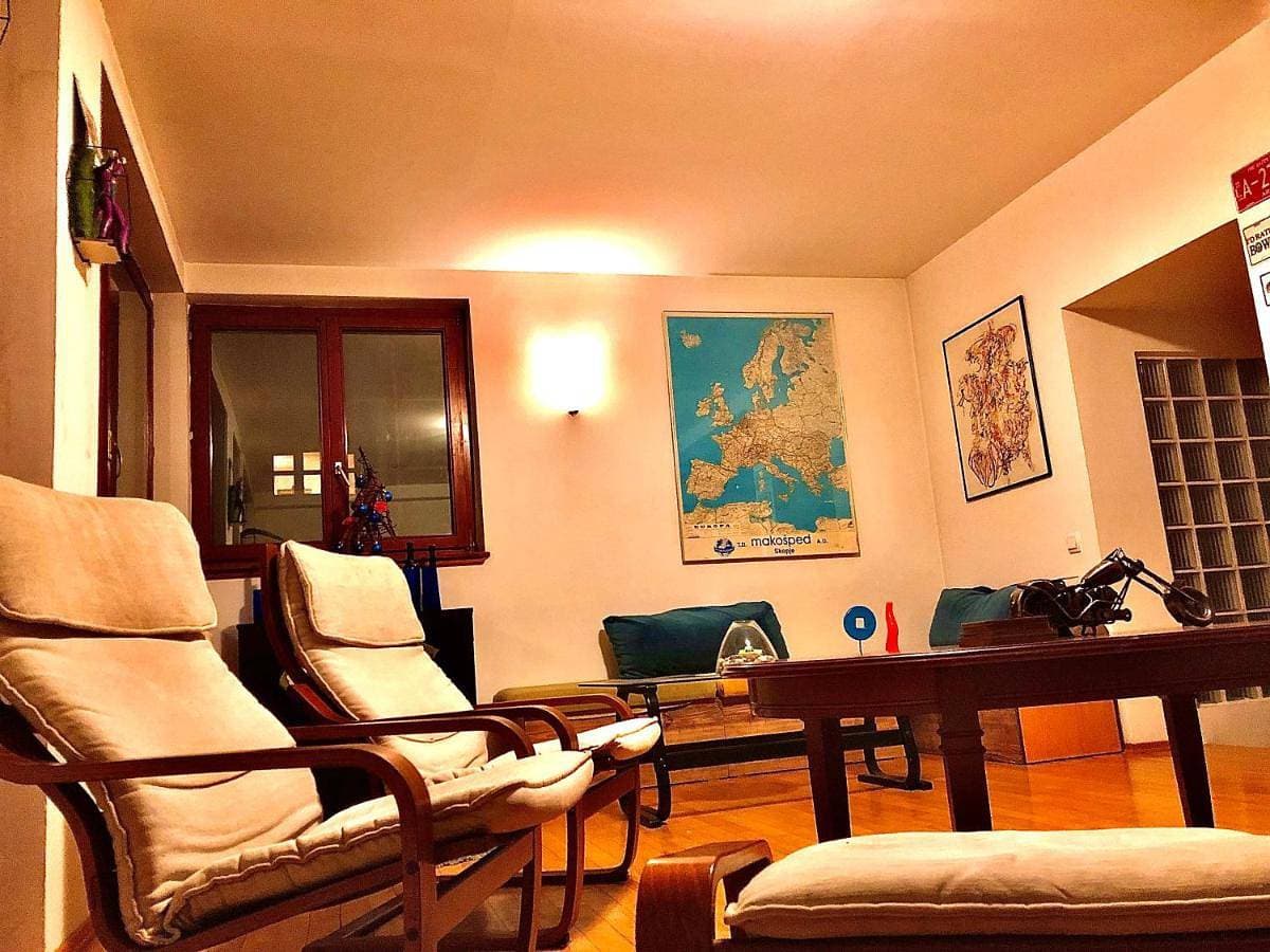 Blue Orange Hostel 1