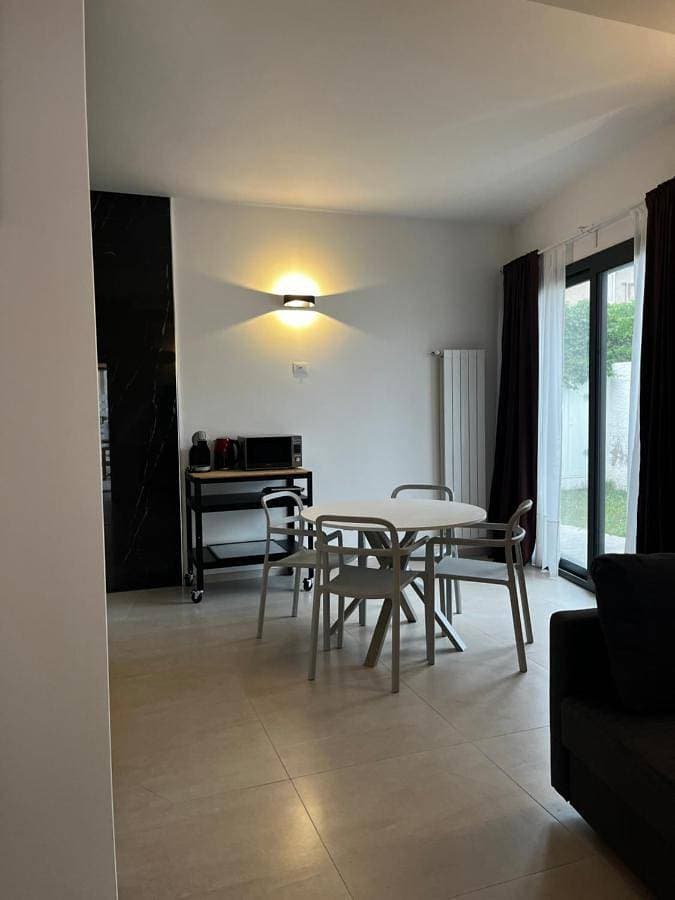 Foto 4 von 26: One-Bedroom House
