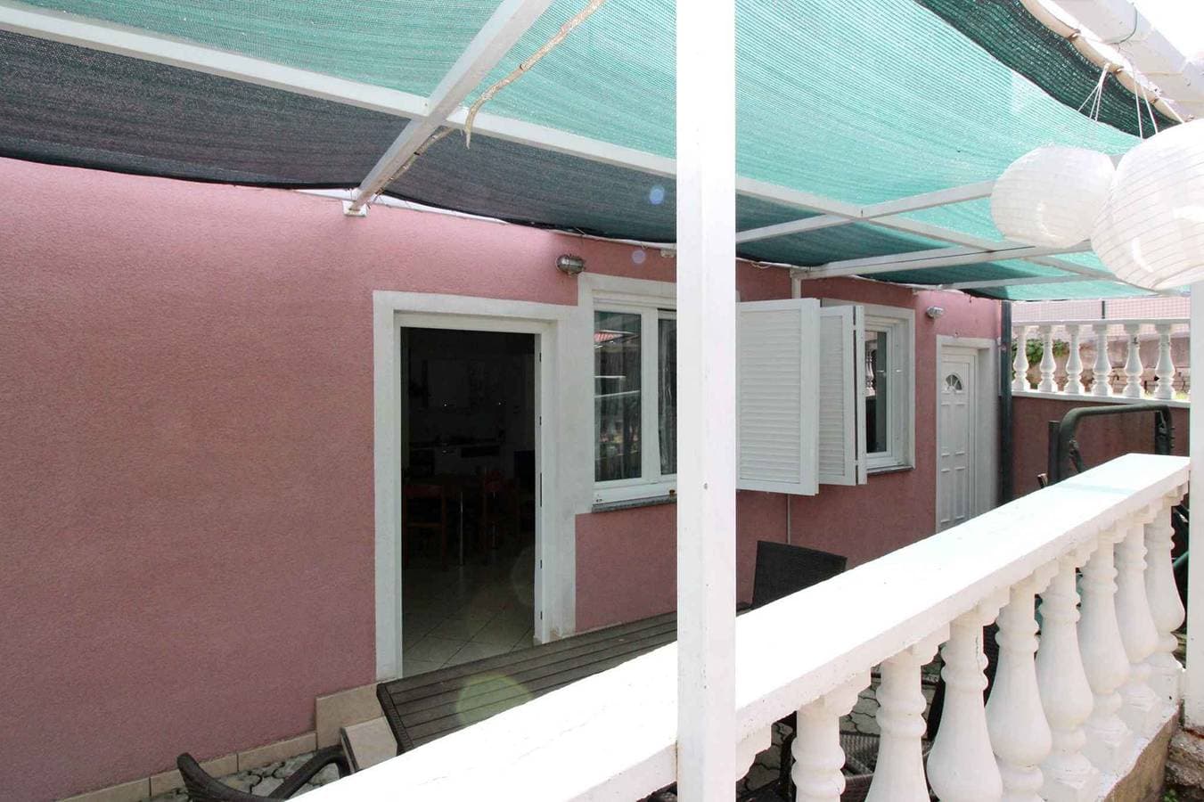 Ferienwohnung mit Terrasse 1