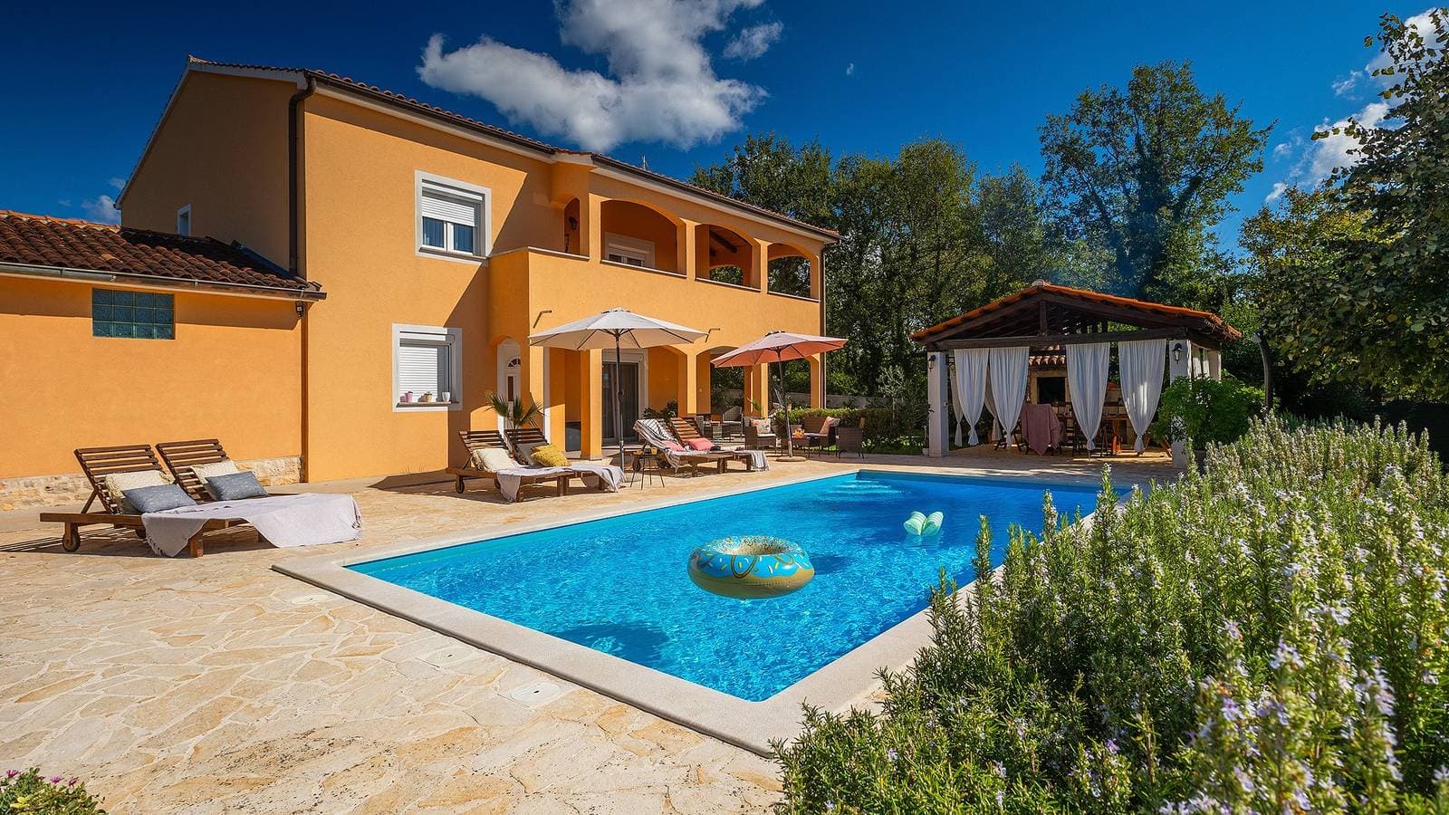 Foto 6 von 54: Villa Alma by Villas Guide