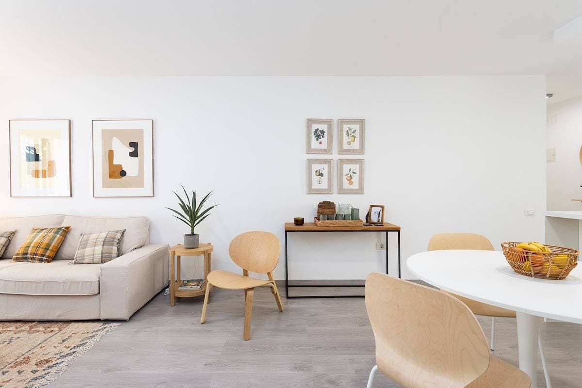 Foto 8 von 51: Ferienwohnung für 4 Personen mit Terrasse