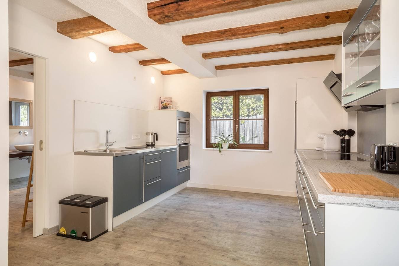 Foto 5 von 24: Lichtdurchflutete Ferienwohnung Relax mit Terrasse und WLAN