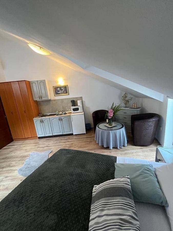 Foto 4 von 11: Studio with Garden View