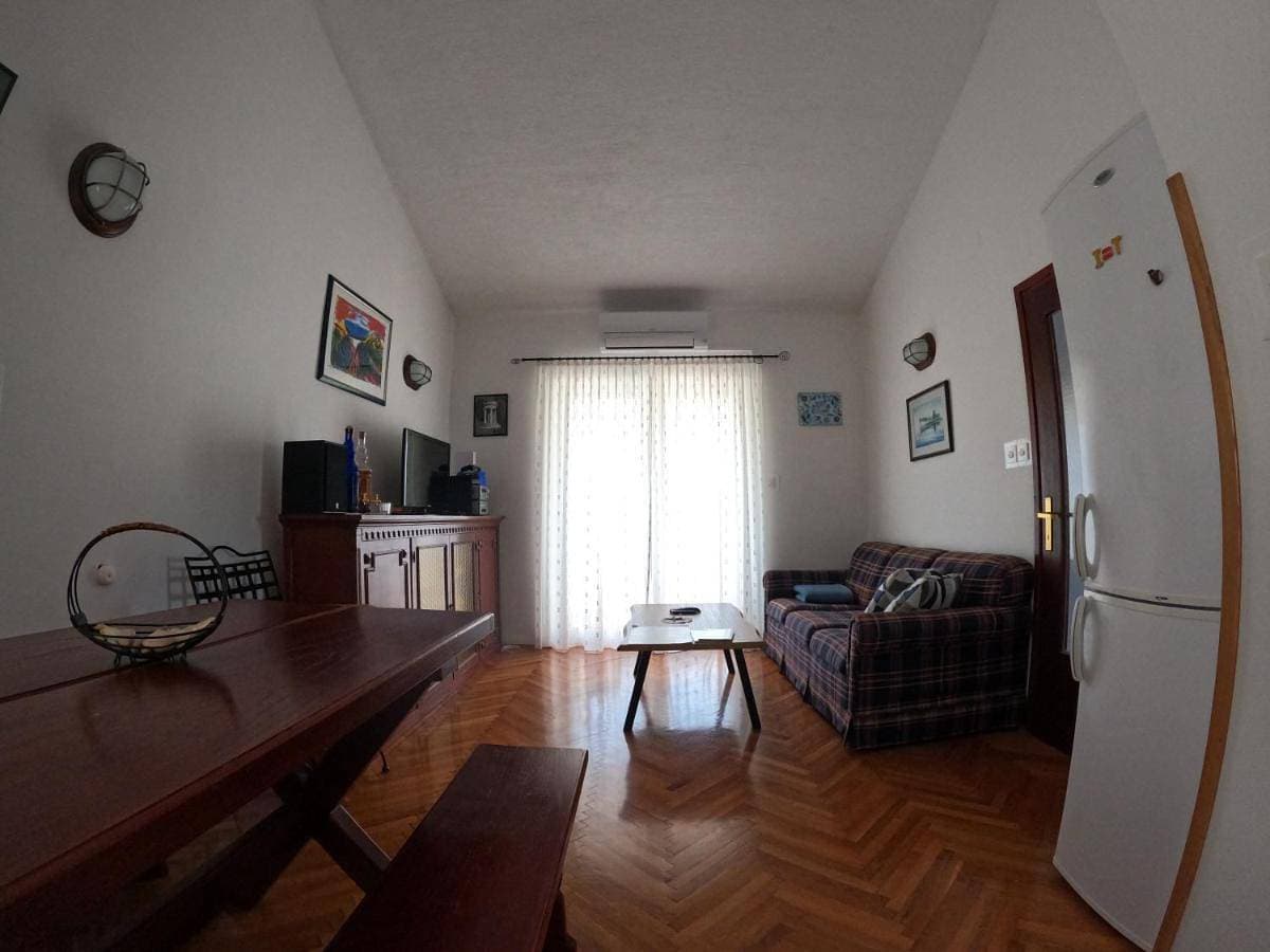 Foto 4 von 10: Two-Bedroom Apartment