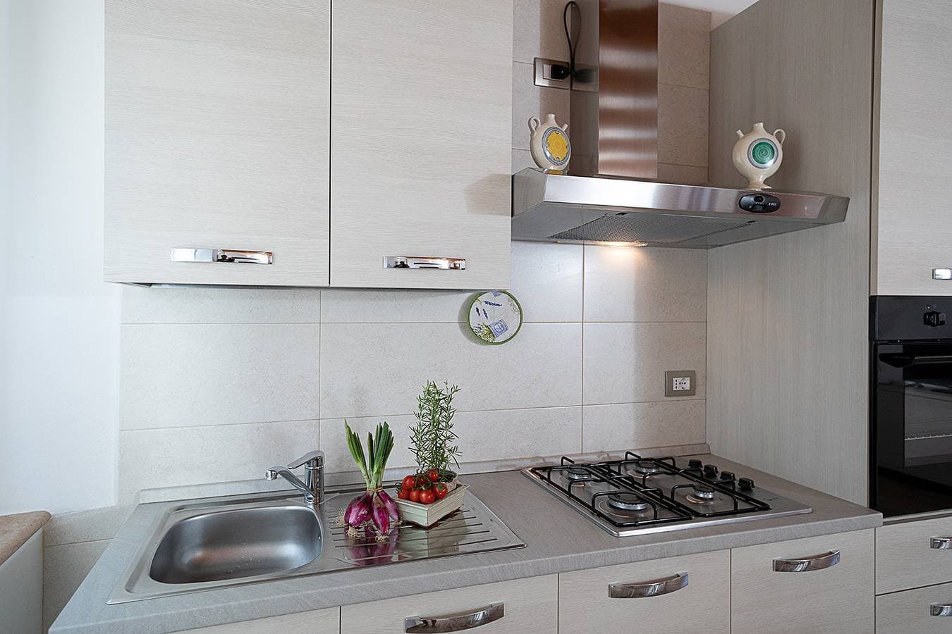 Foto 9 von 27: Regarda - Casa Rossa 1, romantisches  Rustico mit WLan, Klimaanlage
