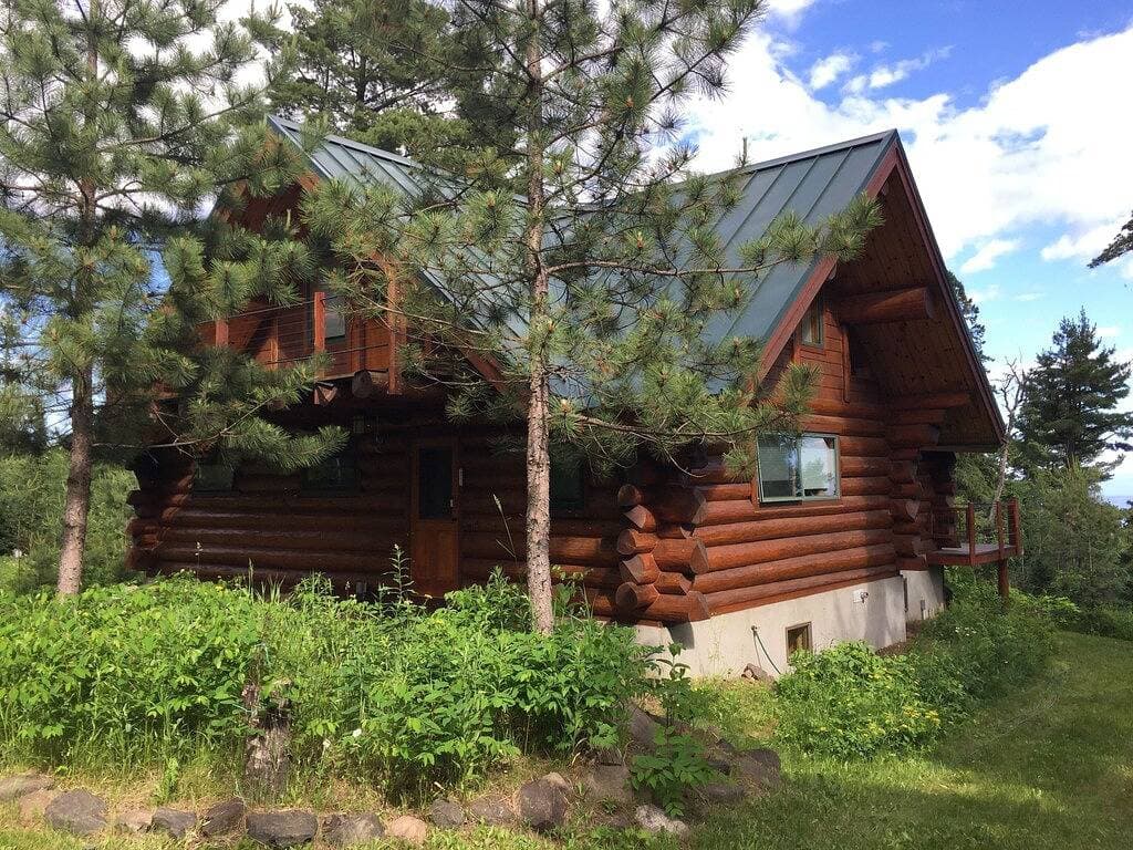 Foto 5 von 50: Split Rock Blockhaus mit Blick auf den Lake Superior, ruhig gelegen in 100 Jahre alten White Pines