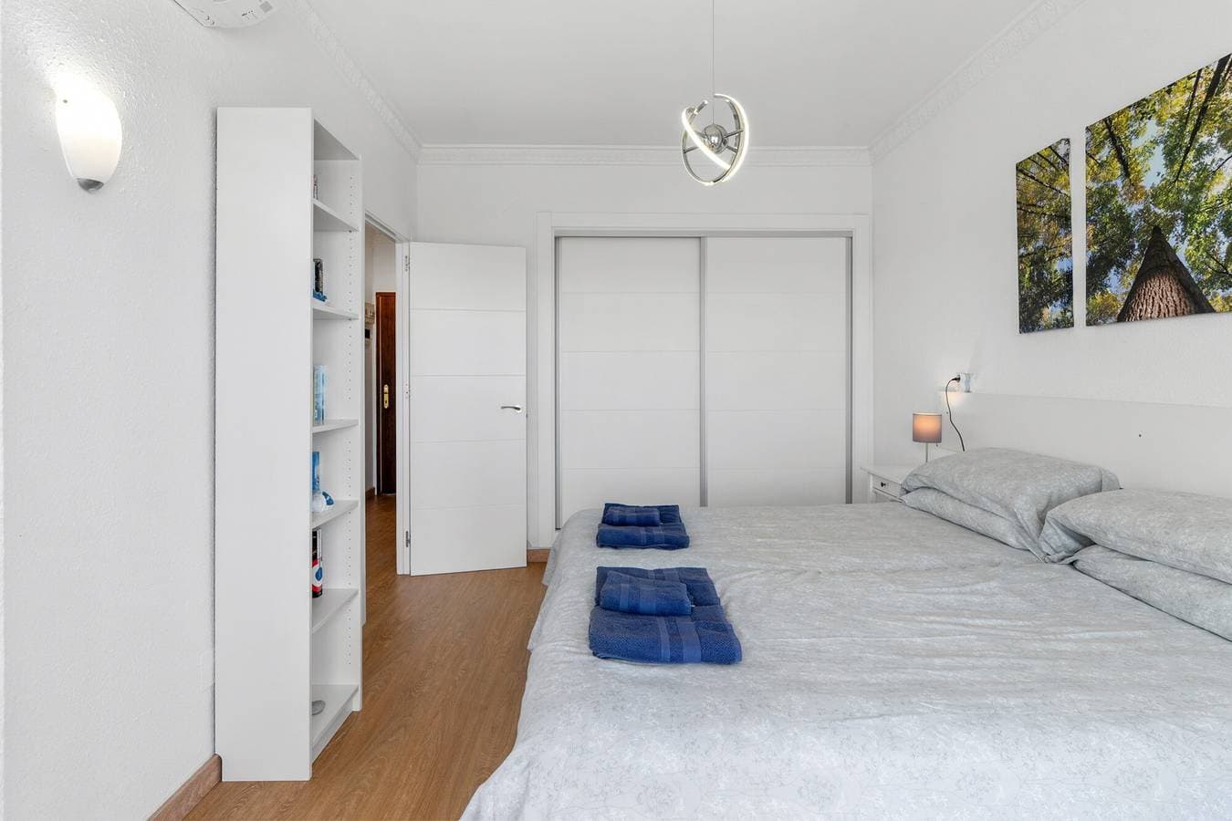 Foto 11 von 20: Ferienwohnung "Fuengirola" mit Blick auf das Meer und die Berge, Gemeinschaftspool & WLAN