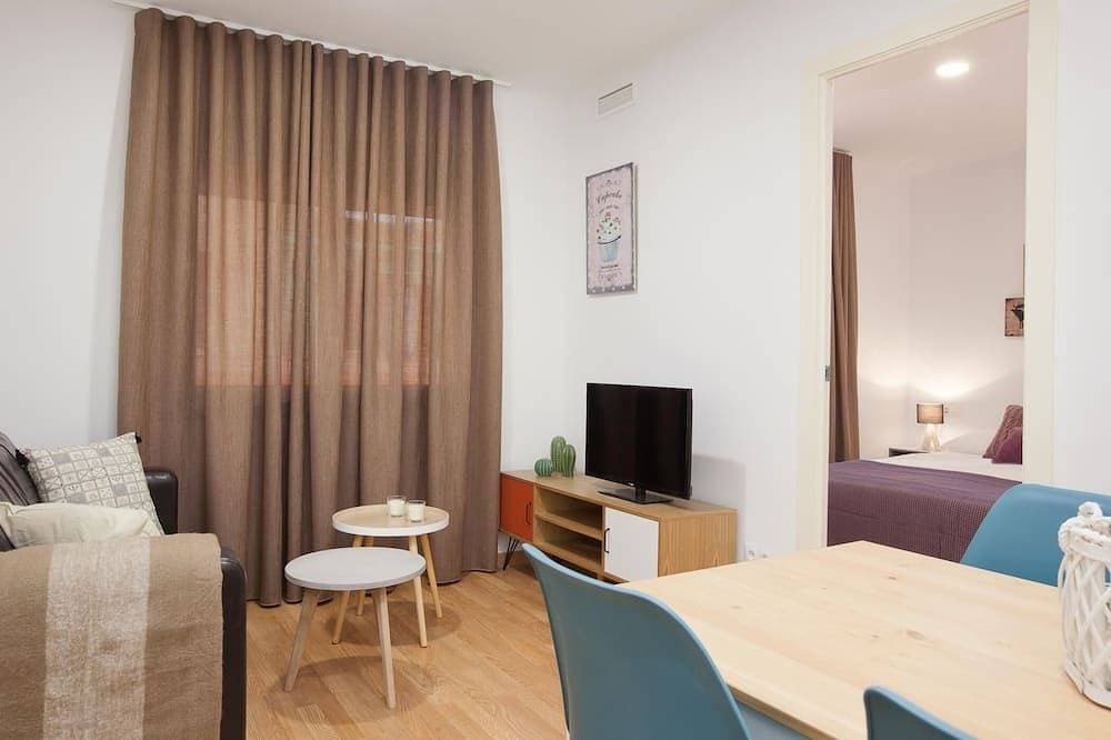Europa Fira 33 Apartment 1