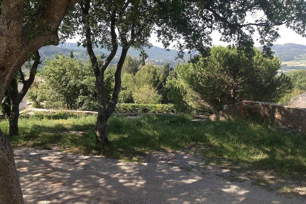 Foto 12 von 18: Atemberaubender Meerblick in absoluter Ruhe am Fuße einer jahrhundertealten Eiche