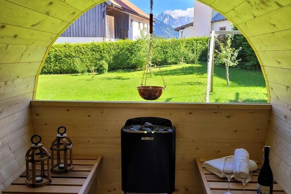 Foto 6 von 7: Ferienwohnungen Haus Almrausch - Morgentau