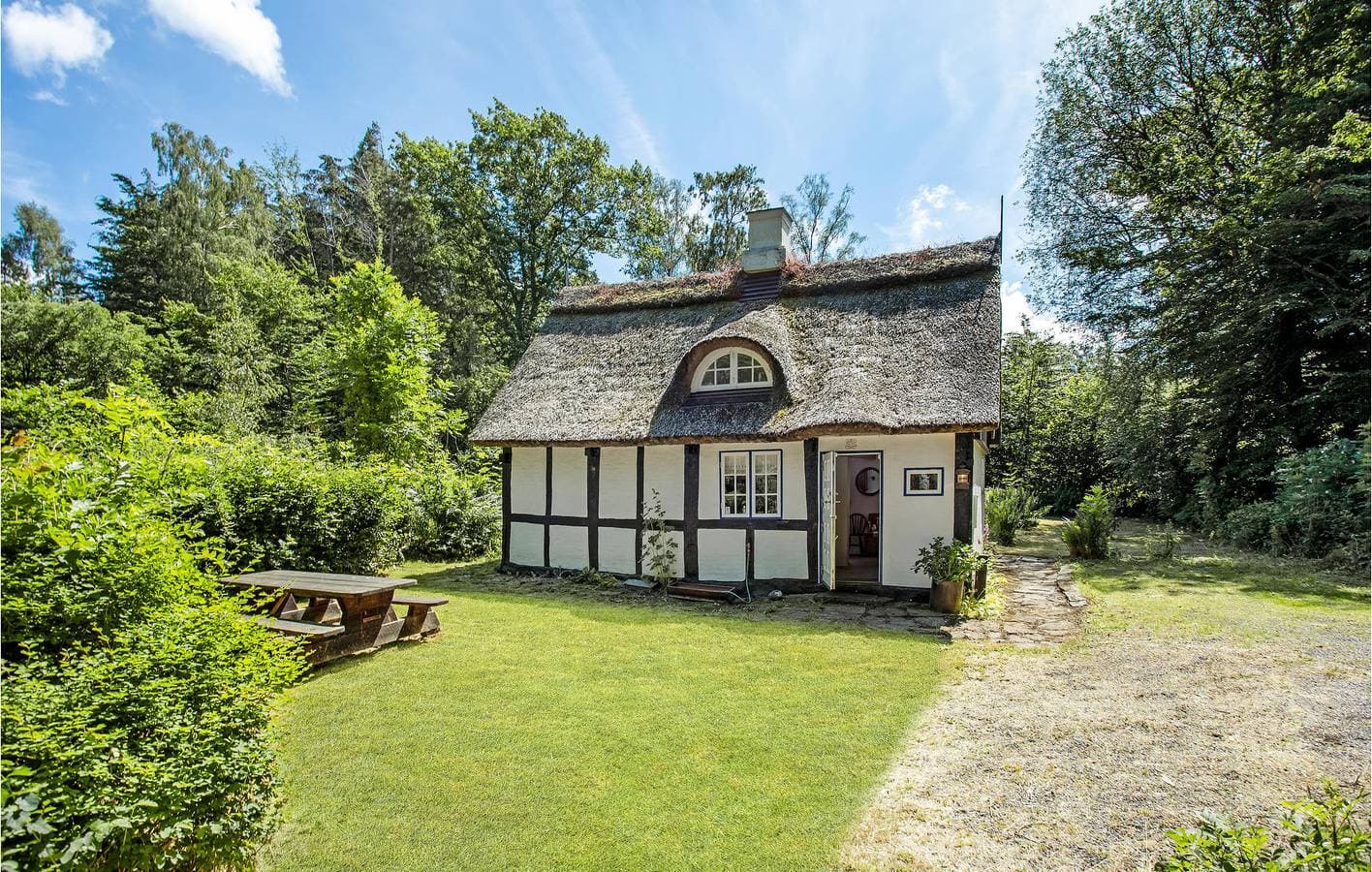 Foto 4 von 23: Ferienhaus für 4 Personen mit Terrasse