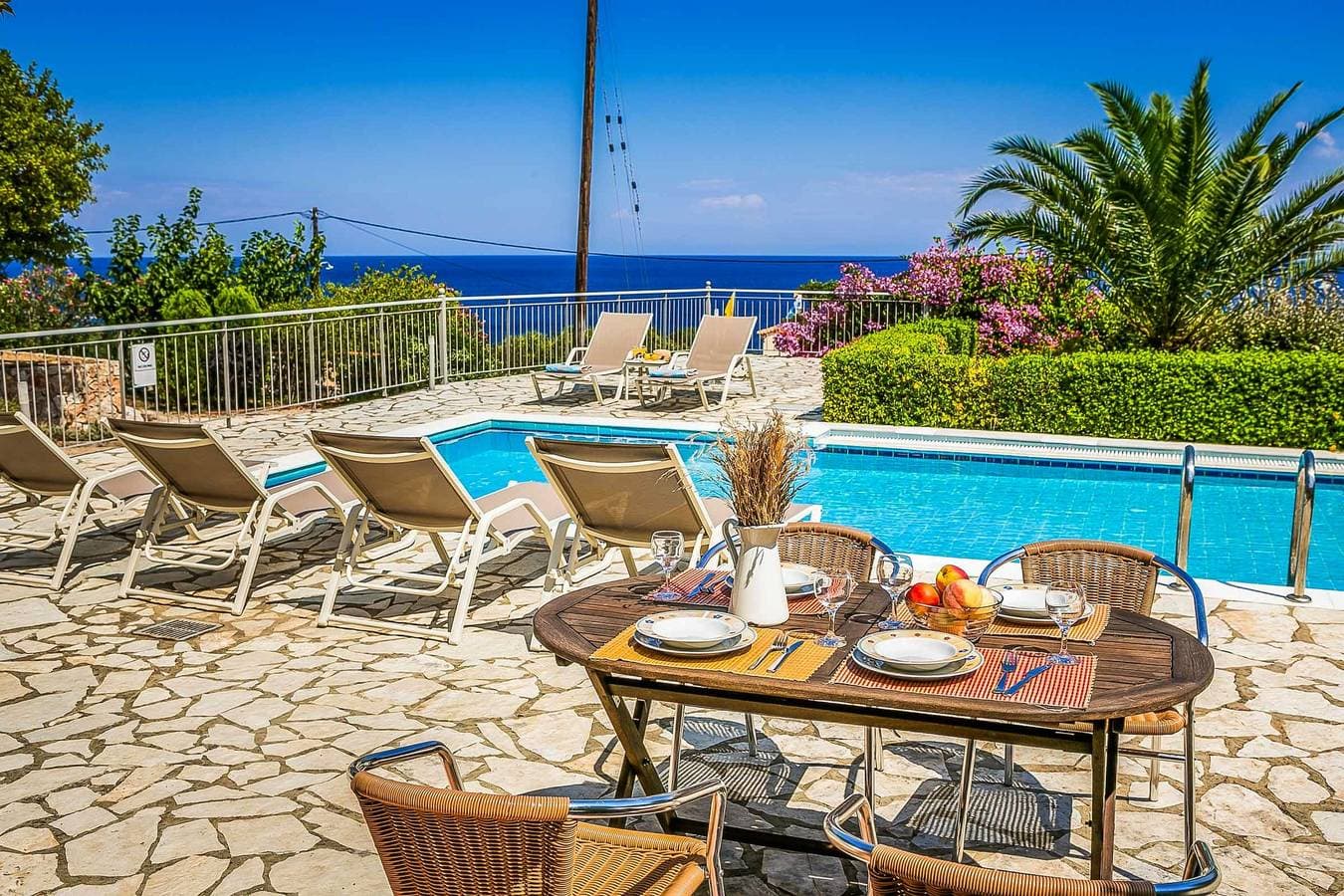 Foto 4 von 23: Villa für 6 Personen mit Terrasse