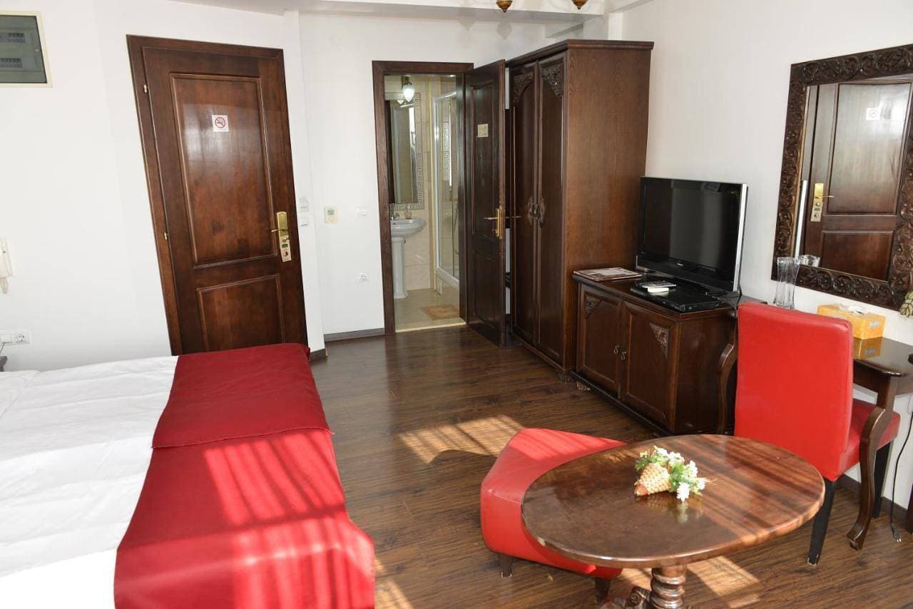 Foto 9 von 17: Deluxe Apartment with Lake View